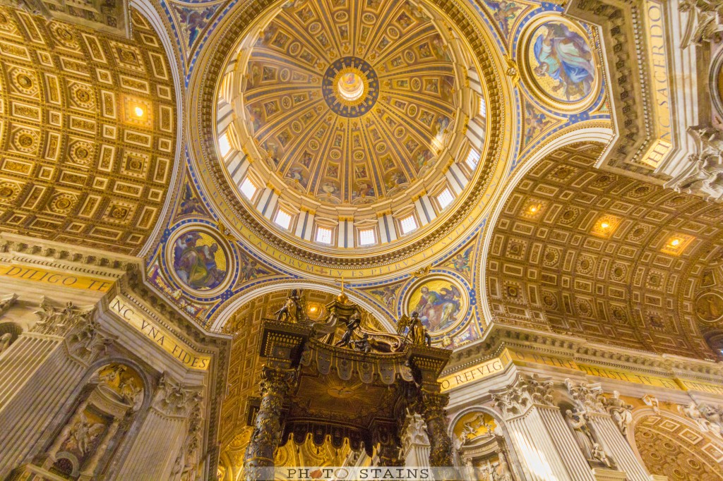 The famous Baldachin and the dome.